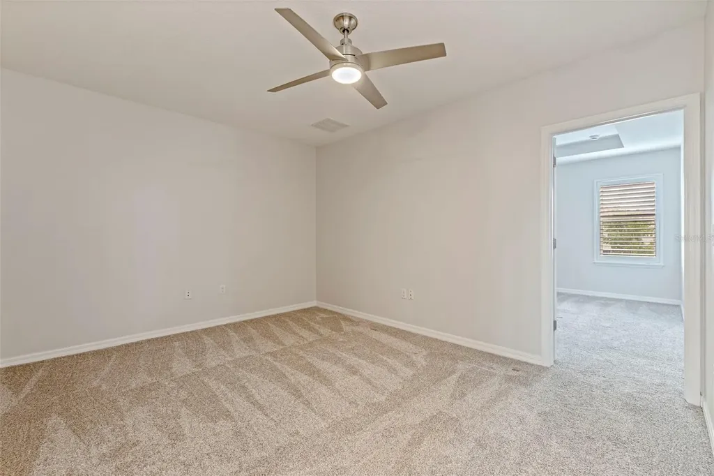 568 53rd Avenue N St Petersburg FL 33703