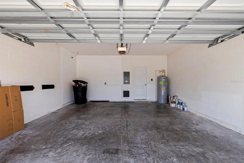 568 53rd Avenue N St Petersburg FL 33703