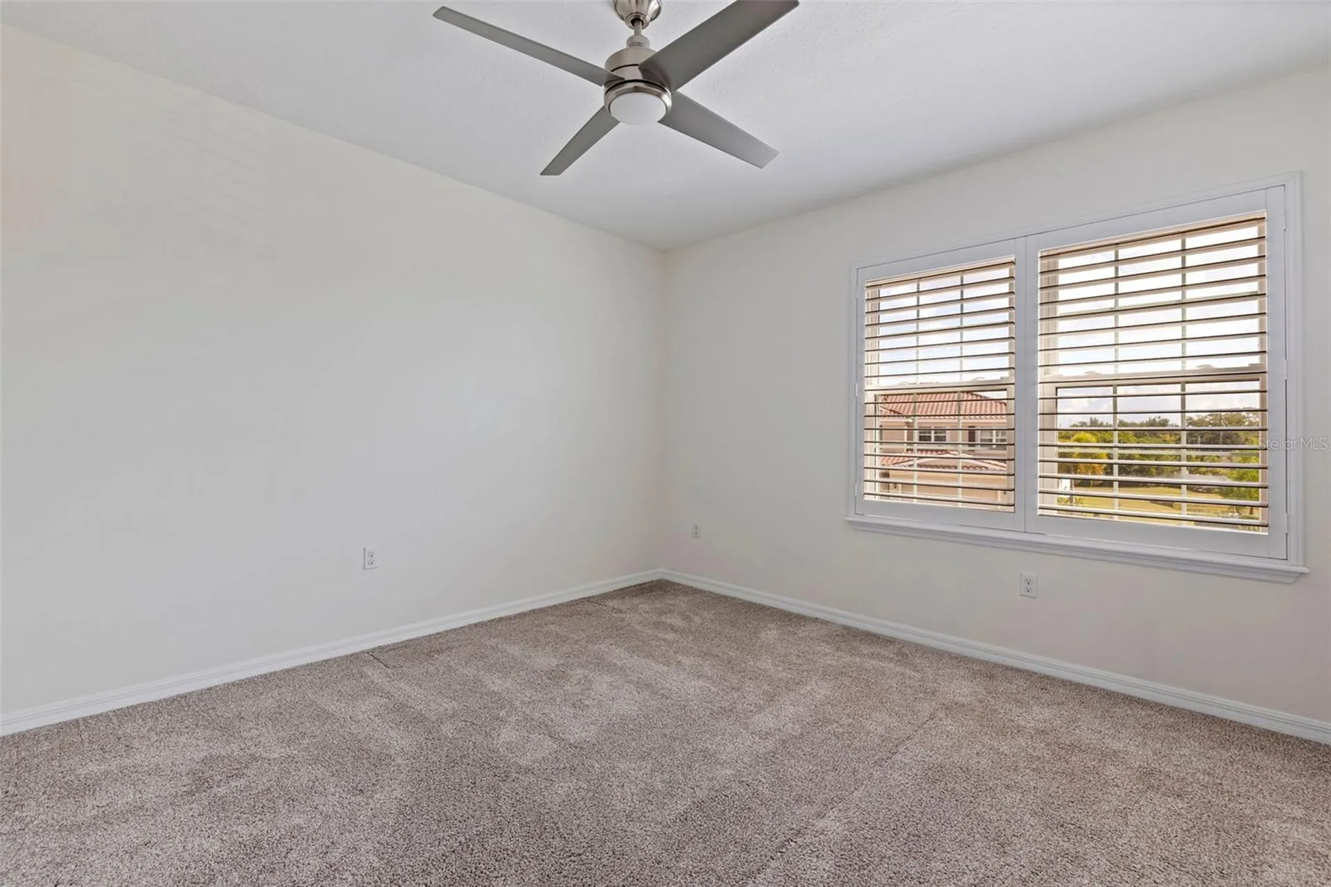 568 53rd Avenue N St Petersburg FL 33703