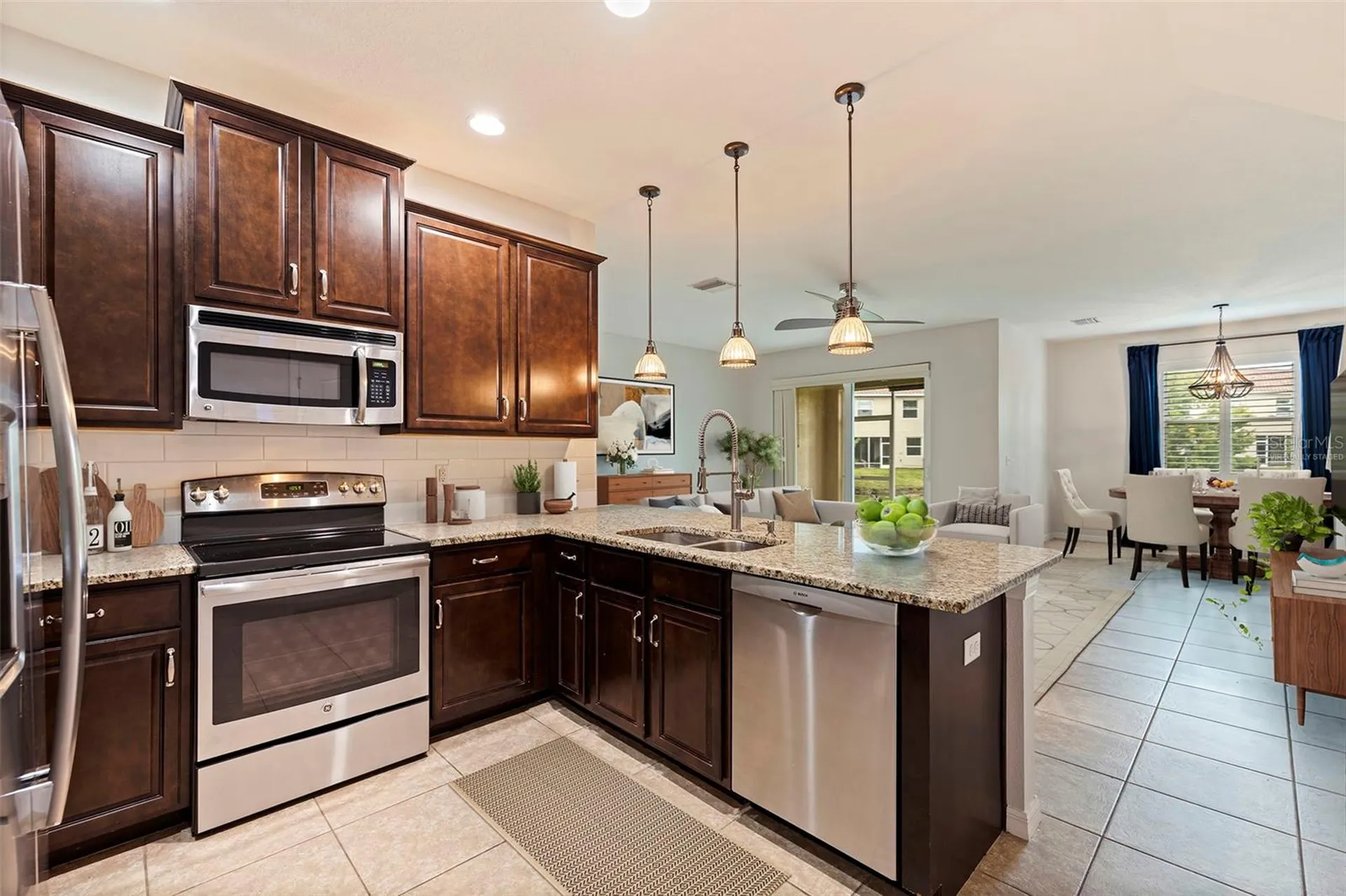 568 53rd Avenue N St Petersburg FL 33703
