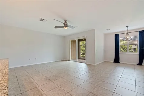 568 53rd Avenue N St Petersburg FL 33703