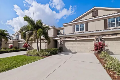 568 53rd Avenue N St Petersburg FL 33703