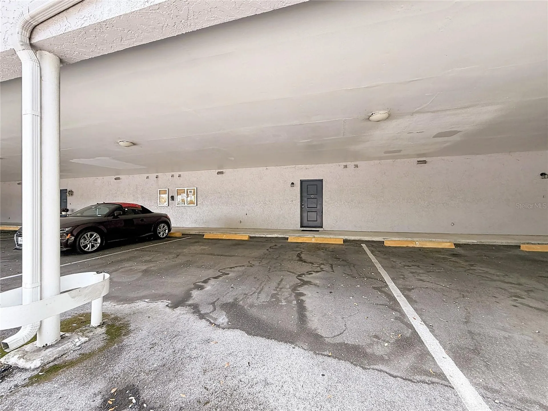 4405 W Fair Oaks Avenue Tampa FL 33611