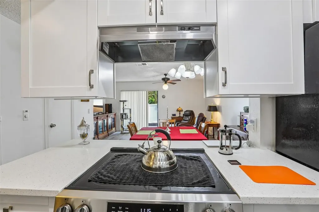 4005 Oak Limb Court Tampa FL 33614