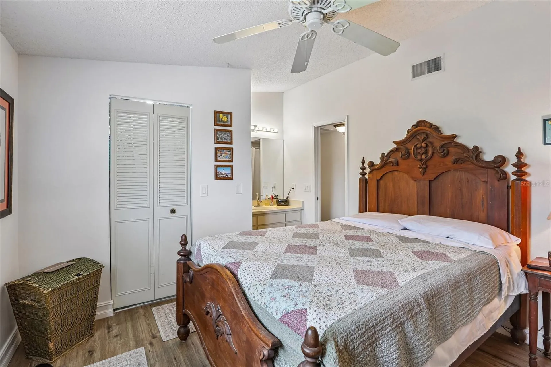 4005 Oak Limb Court Tampa FL 33614