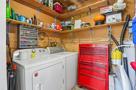 4005 Oak Limb Court Tampa FL 33614