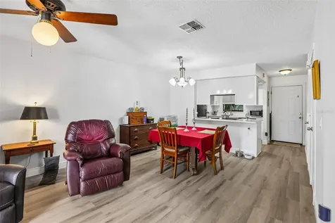 4005 Oak Limb Court Tampa FL 33614