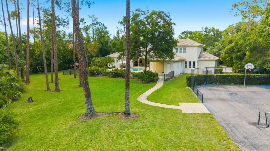 18901 Lakes Edge Way Odessa FL 33556
