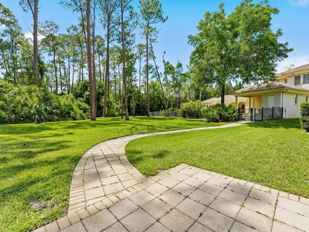 18901 Lakes Edge Way Odessa FL 33556