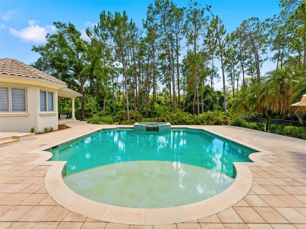 18901 Lakes Edge Way Odessa FL 33556