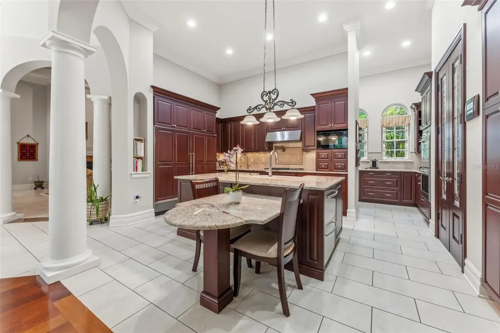18901 Lakes Edge Way Odessa FL 33556