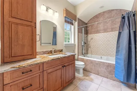 18901 Lakes Edge Way Odessa FL 33556