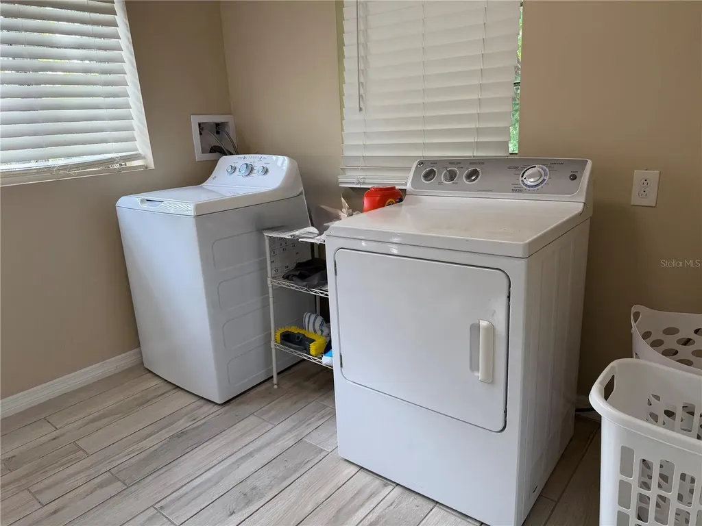 615 Hermits Trail Altamonte Springs FL 32701