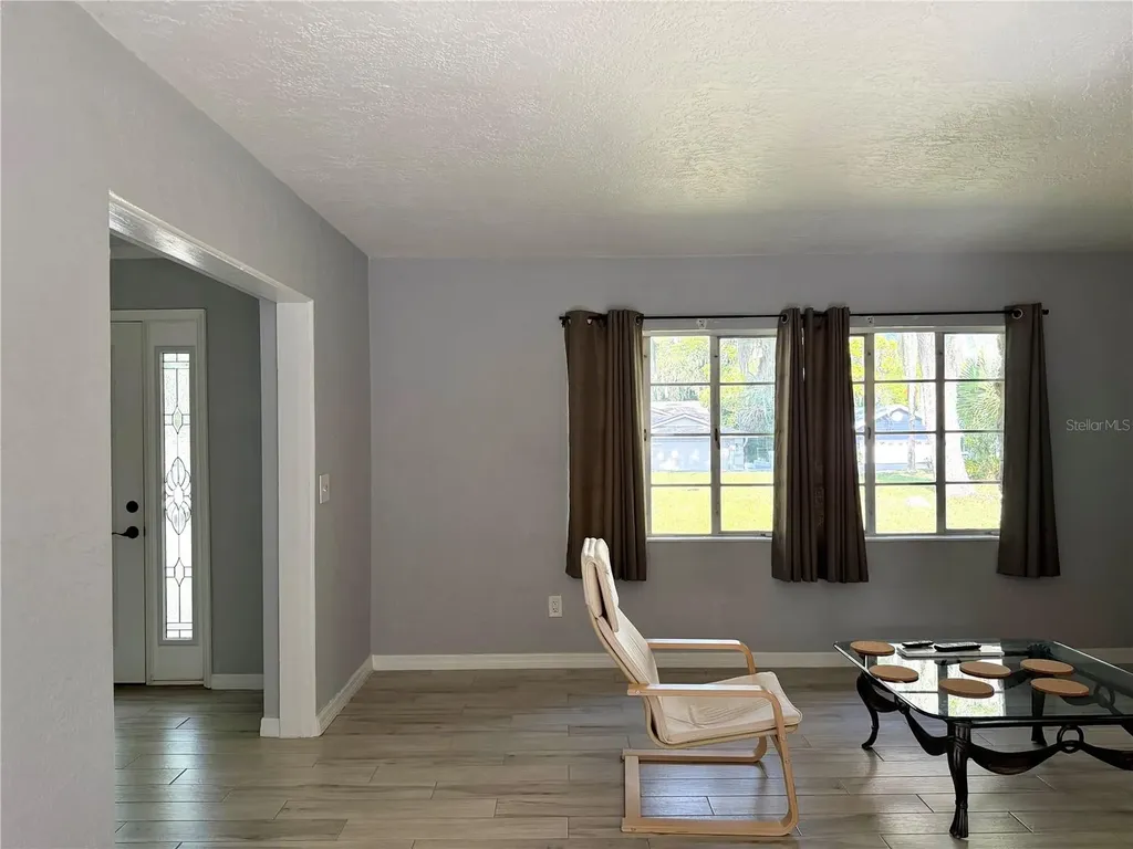 615 Hermits Trail Altamonte Springs FL 32701
