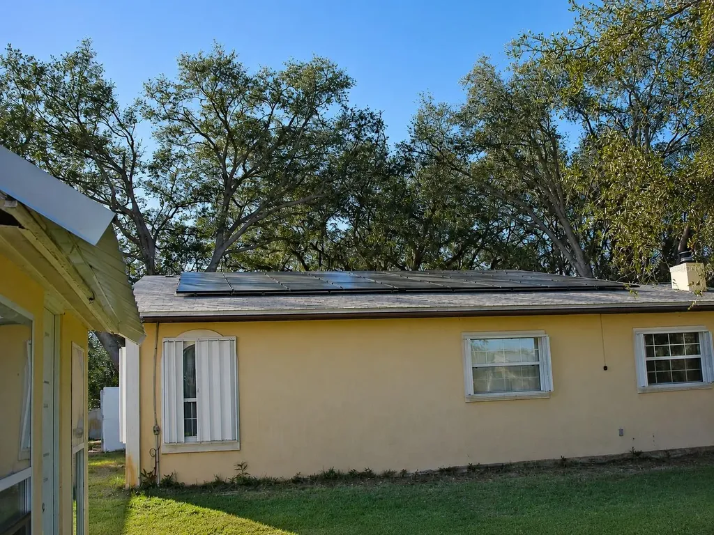 1671 Ford Road Mims FL 32754
