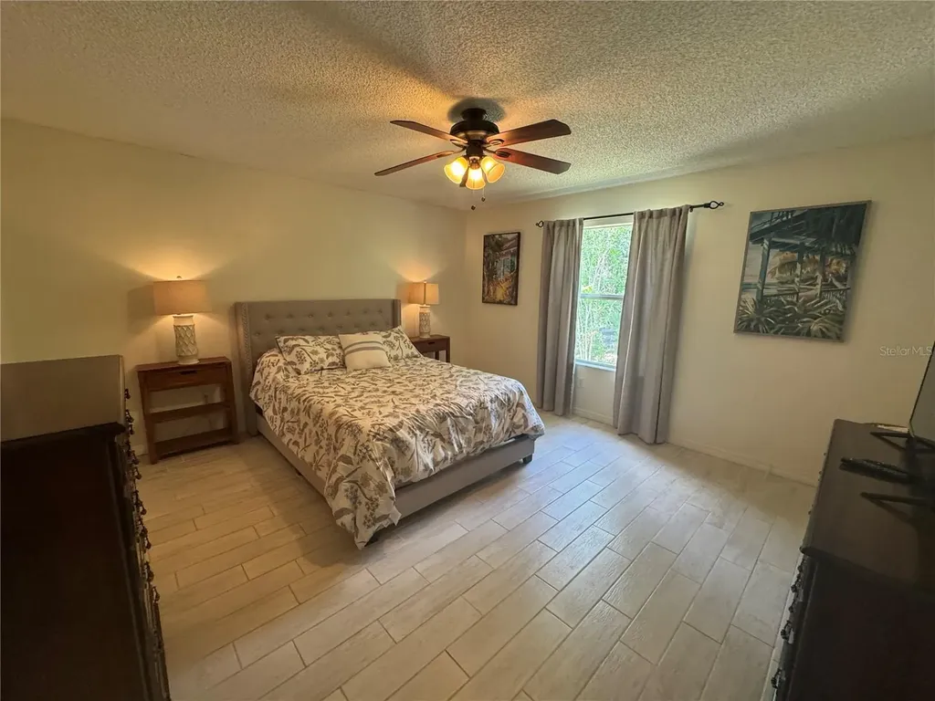 314 Juarez Way Lady Lake FL 32159