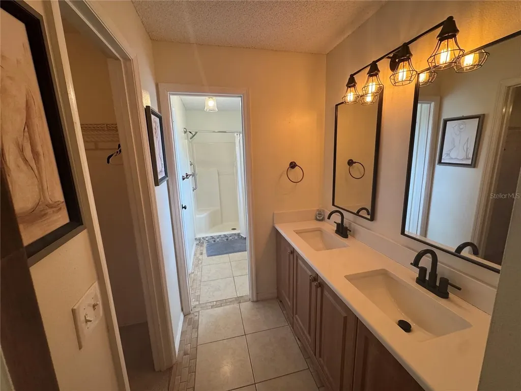 314 Juarez Way Lady Lake FL 32159