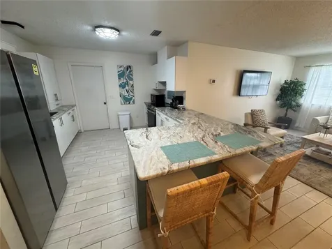 314 Juarez Way Lady Lake FL 32159