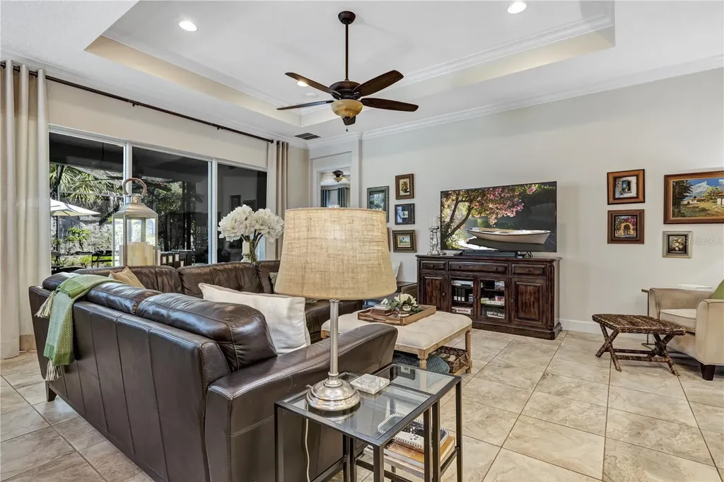 1122 Gardenshire Lane Deland FL 32724