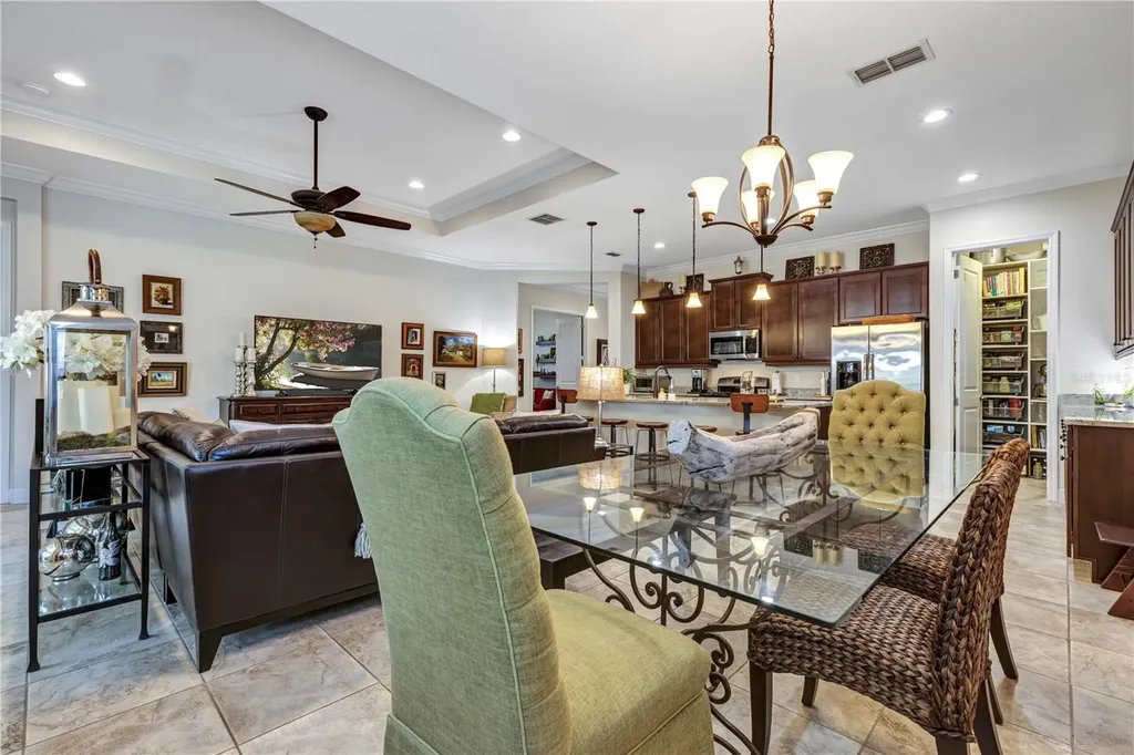 1122 Gardenshire Lane Deland FL 32724