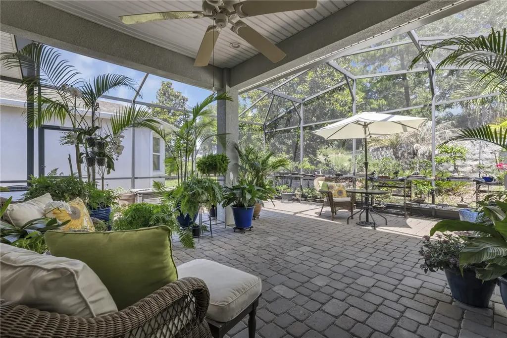1122 Gardenshire Lane Deland FL 32724