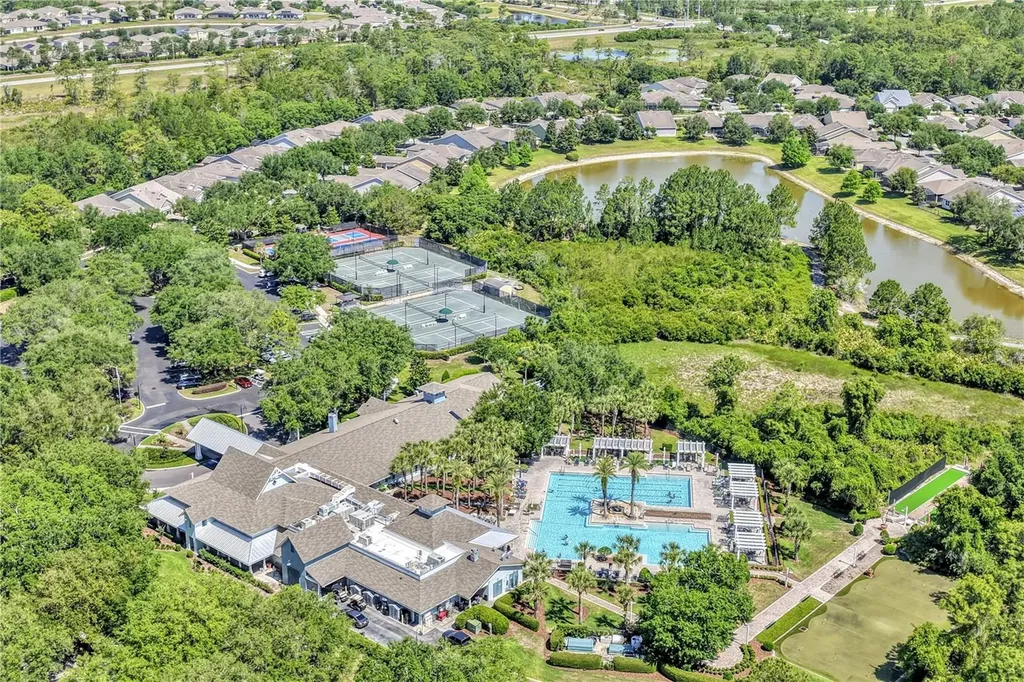 1122 Gardenshire Lane Deland FL 32724