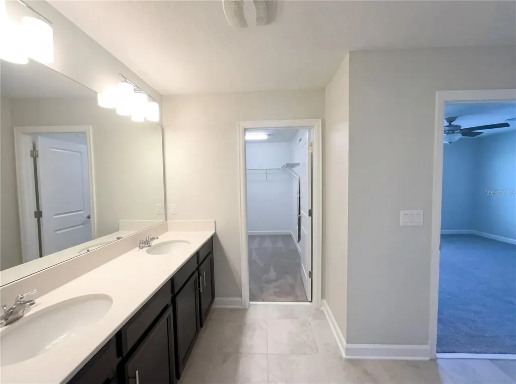 11072 Silver Surfer Alley Winter Garden FL 34787