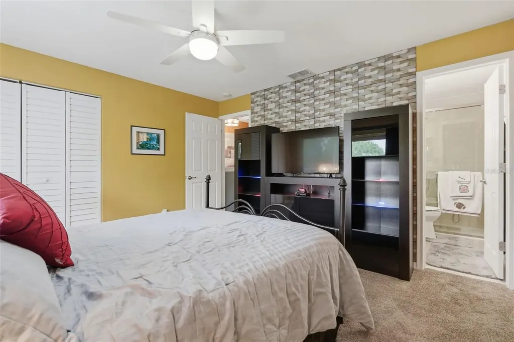 1411 Water View Drive W Largo FL 33771