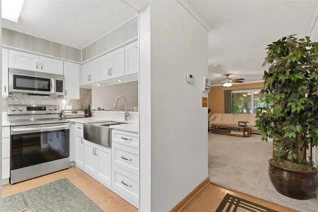 1411 Water View Drive W Largo FL 33771