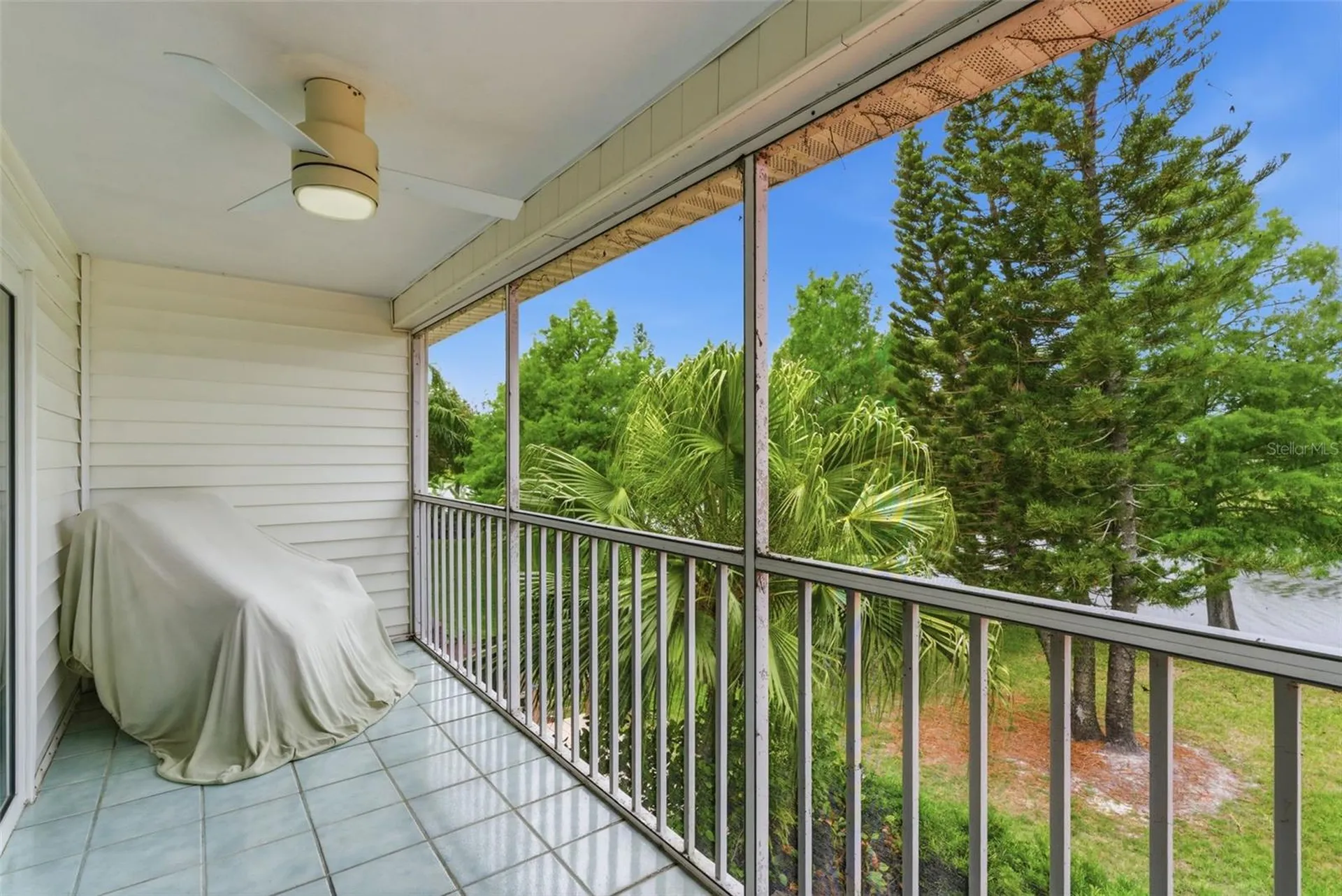 1411 Water View Drive W Largo FL 33771