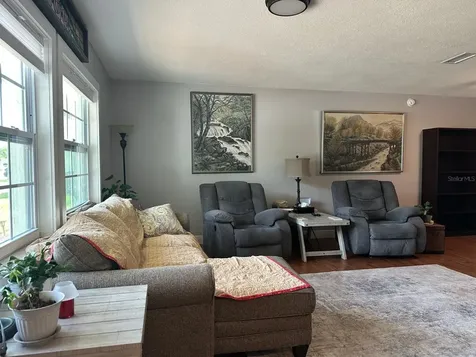 818 Mendoza Drive Kissimmee FL 34758