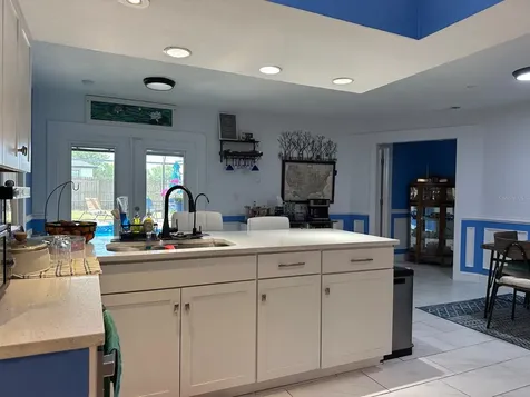 818 Mendoza Drive Kissimmee FL 34758