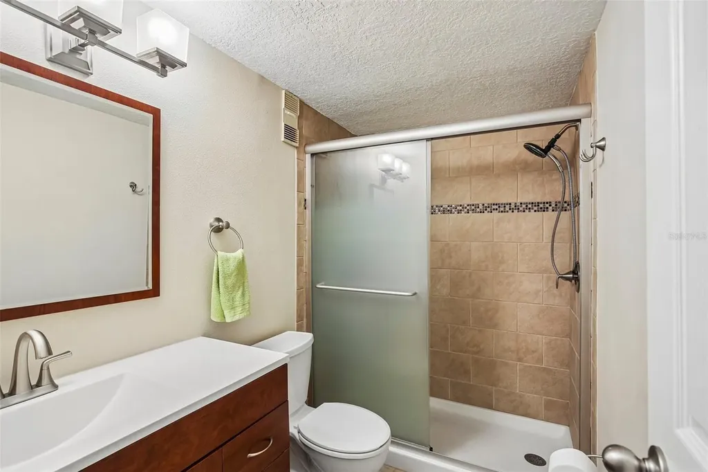 505 Windrush Bay Drive Tarpon Springs FL 34689
