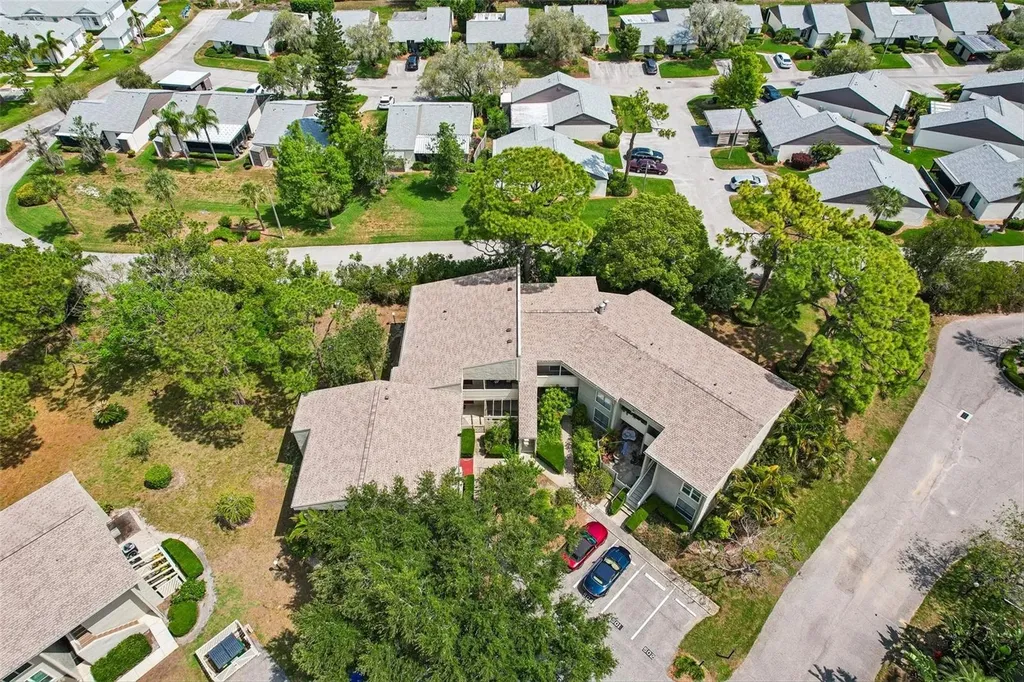 505 Windrush Bay Drive Tarpon Springs FL 34689
