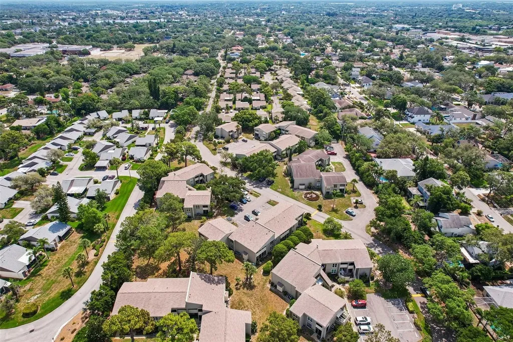 505 Windrush Bay Drive Tarpon Springs FL 34689