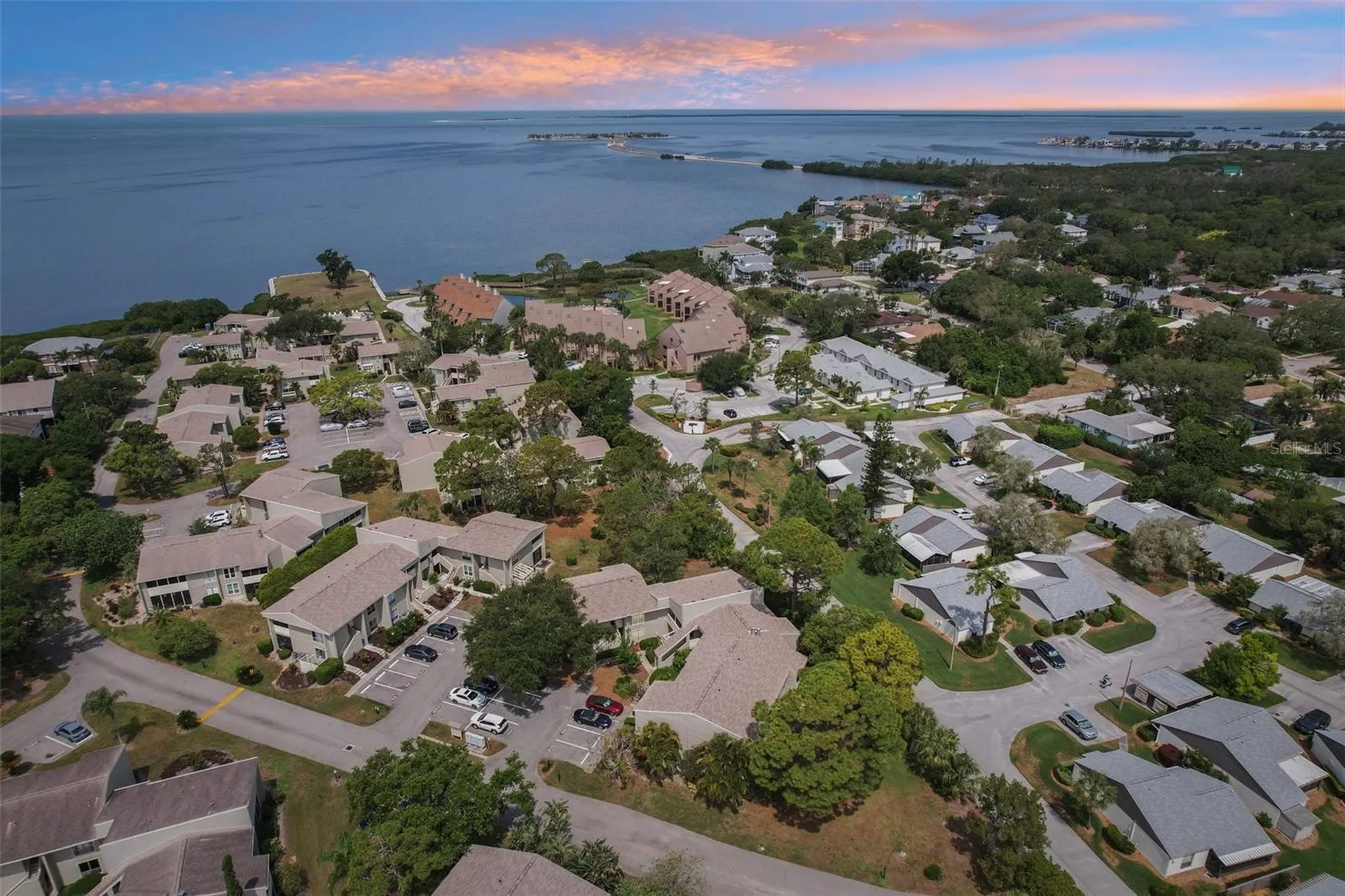 505 Windrush Bay Drive Tarpon Springs FL 34689