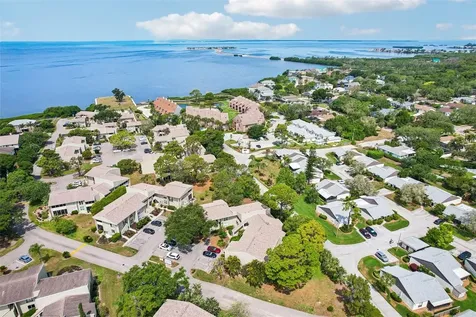 505 Windrush Bay Drive Tarpon Springs FL 34689
