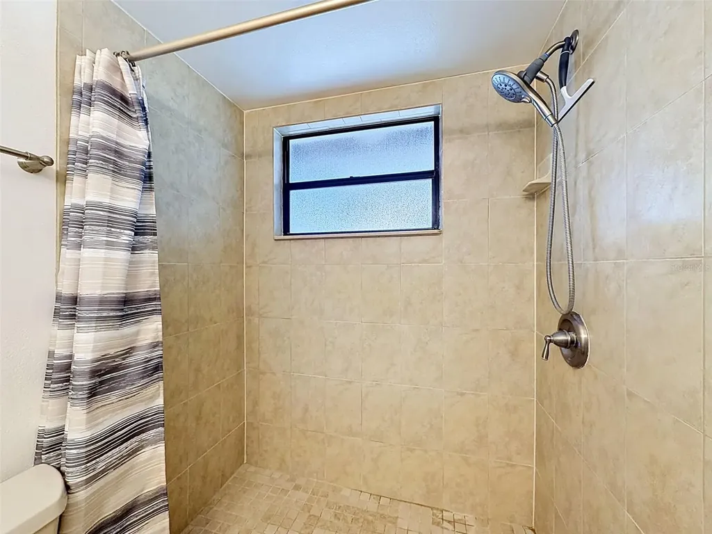 5406 Meadstone Court Tampa FL 33624