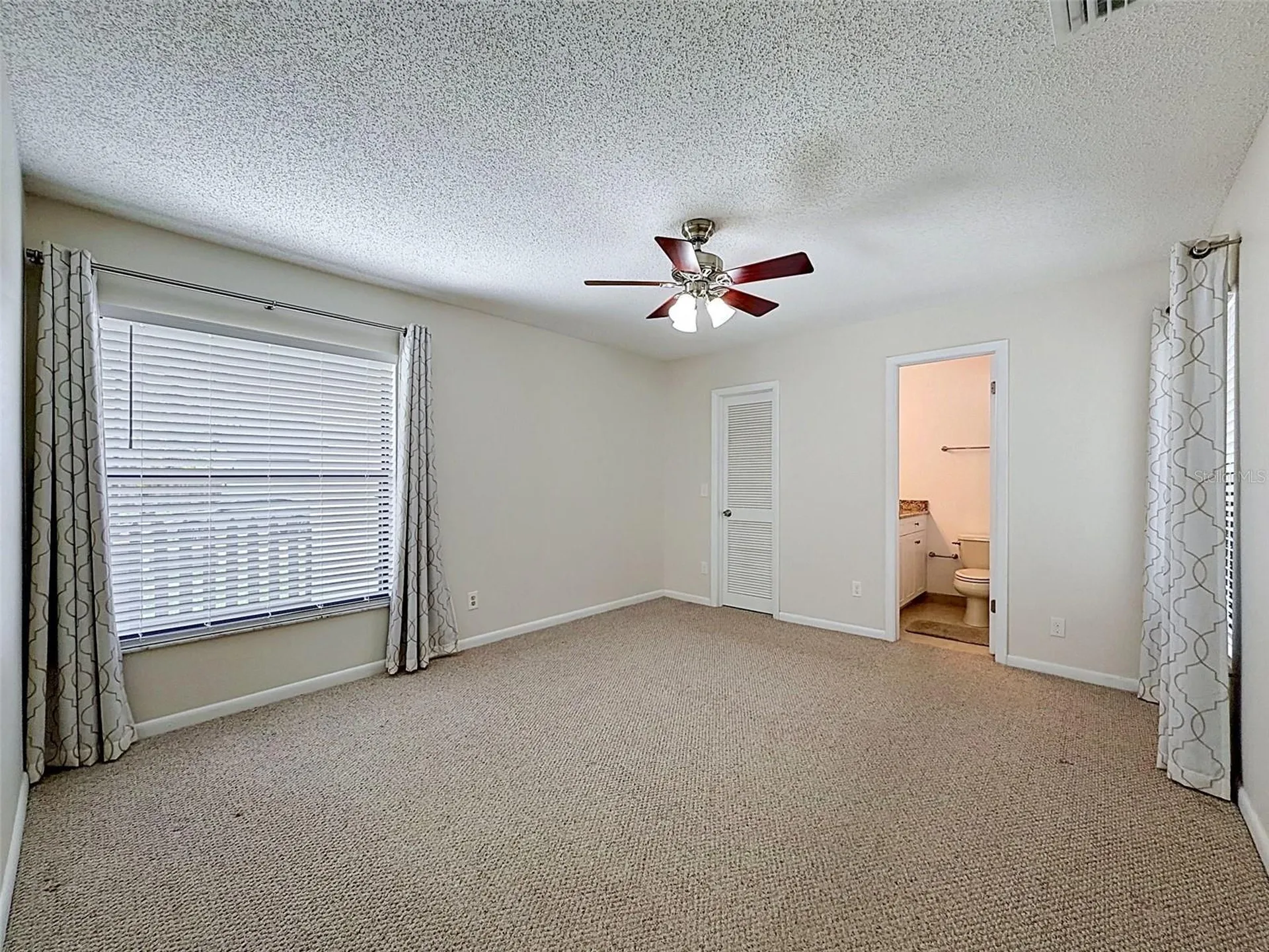 5406 Meadstone Court Tampa FL 33624