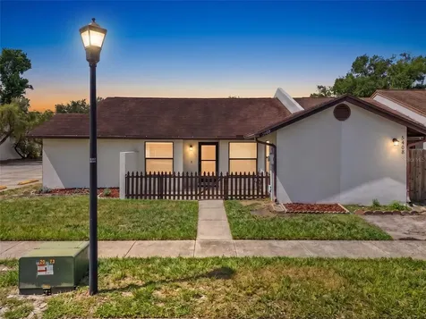 5406 Meadstone Court Tampa FL 33624
