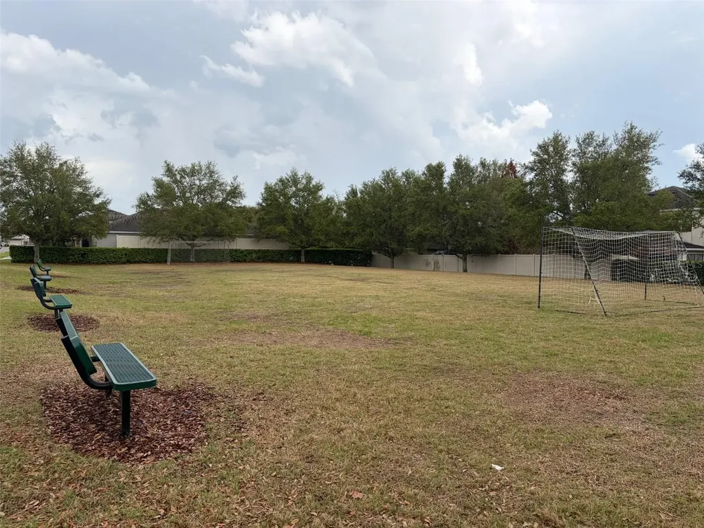 998 Grand Hilltop Apopka FL 32703