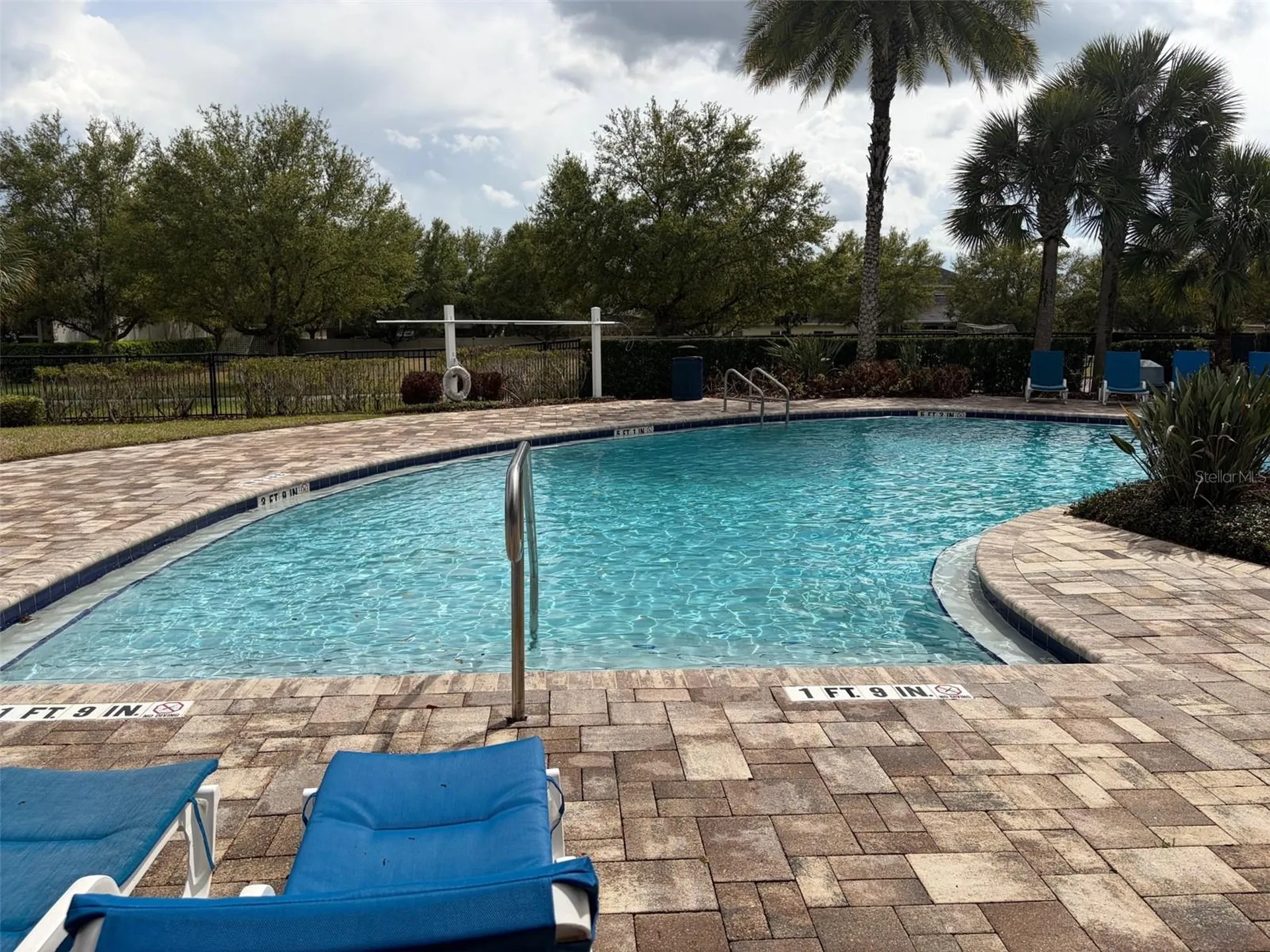 998 Grand Hilltop Apopka FL 32703