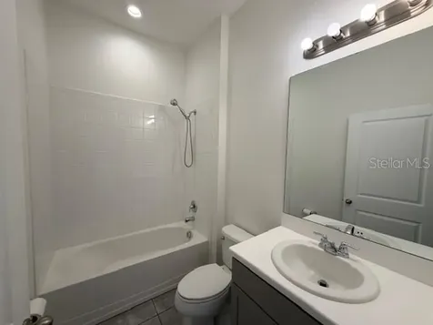 998 Grand Hilltop Apopka FL 32703