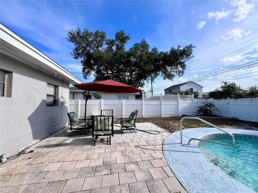 12314 106th Street Largo FL 33773