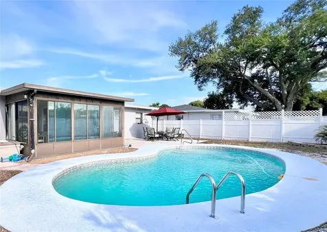 12314 106th Street Largo FL 33773