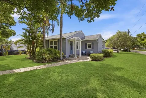 706 39th Avenue NE St Petersburg FL 33703