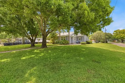 706 39th Avenue NE St Petersburg FL 33703