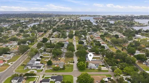 706 39th Avenue NE St Petersburg FL 33703