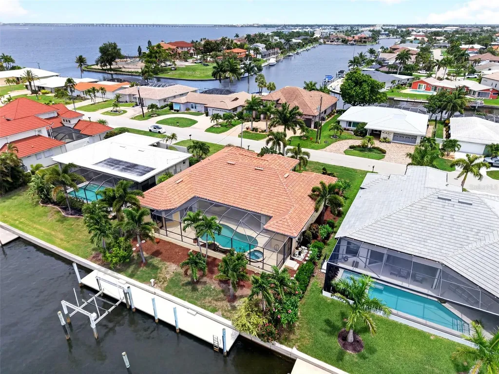 2260 Palm Tree Drive Punta Gorda FL 33950