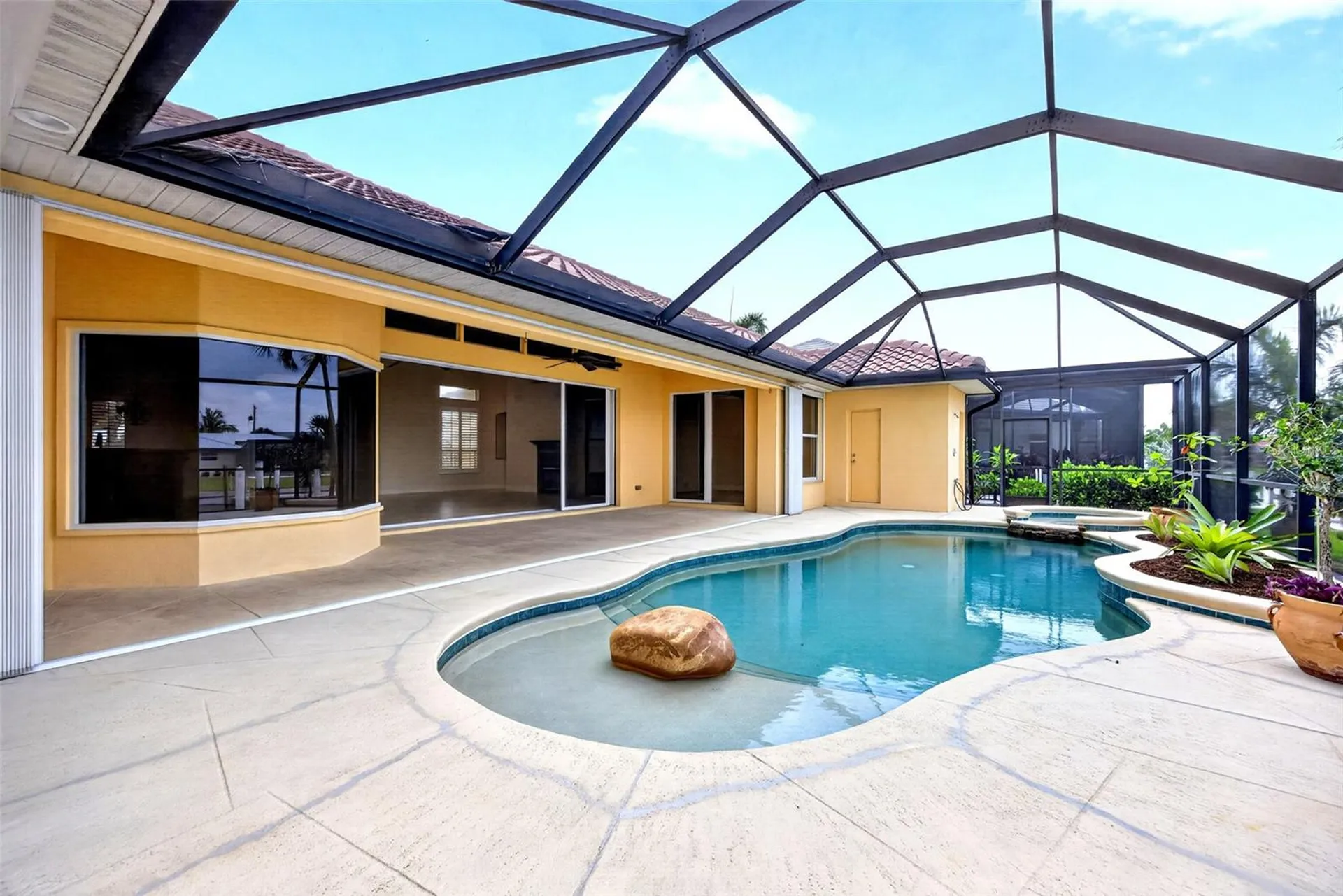 2260 Palm Tree Drive Punta Gorda FL 33950